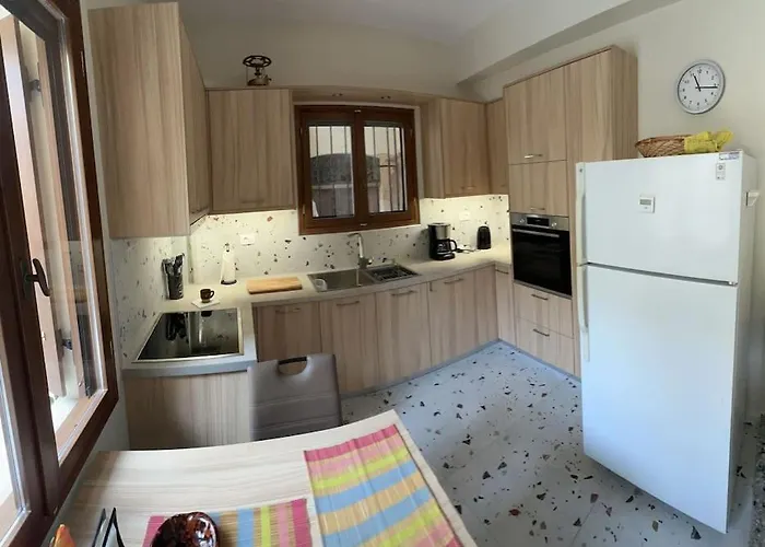 Talos Too, Venetian Chania (Crete)