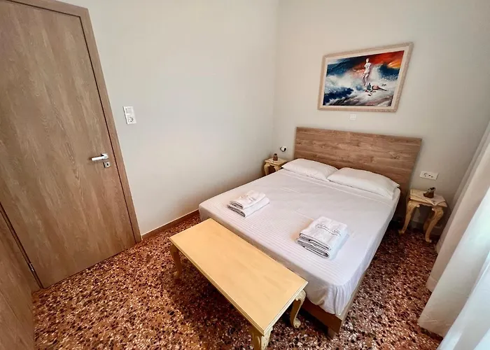 Talos Too, Venetian Semesterbostad